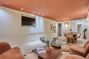 Apartment 3 bedrooms Center of Paris by Studio Prestige